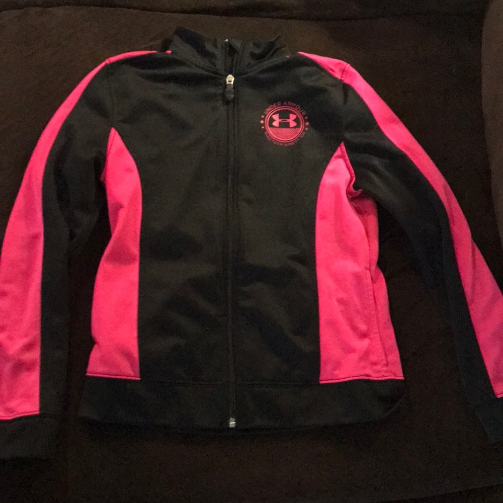 Girls Under Armour jacket size medium